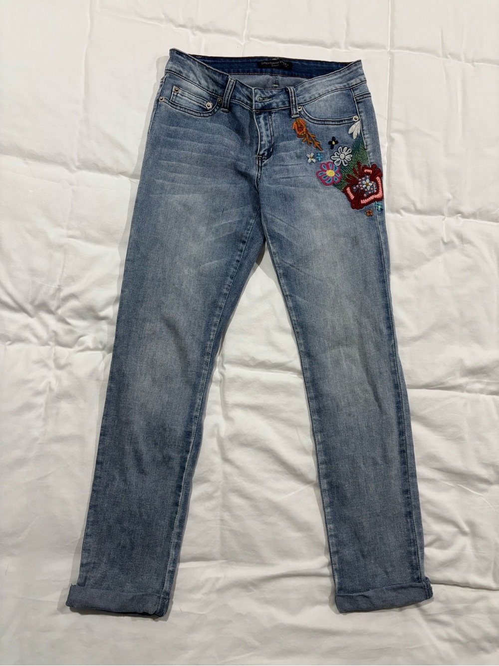 Embroidered Light Blue Skinny Jeans - Floral Accent